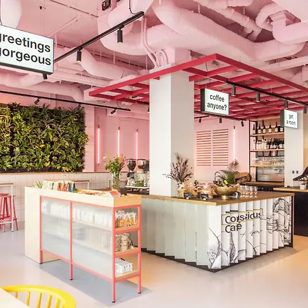 Отель Conscious Vondelpark Амстердам