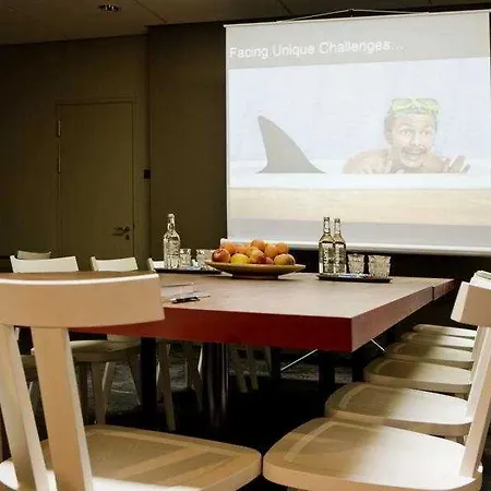 Conscious Vondelpark Hotell 3*