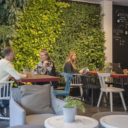 Conscious Vondelpark Hotell Amsterdam