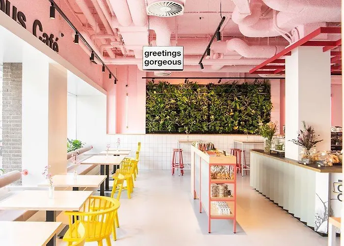 Отель Conscious Vondelpark 3*