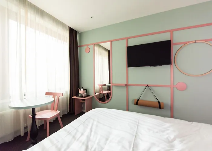 Отель Conscious Vondelpark 3*