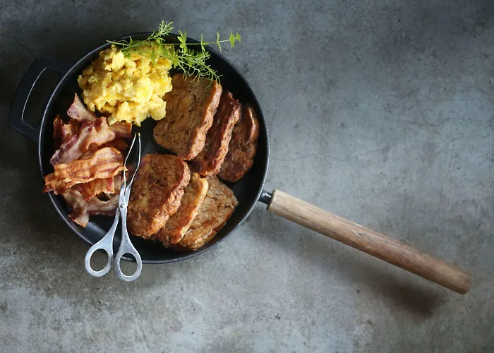 Отель Conscious Vondelpark