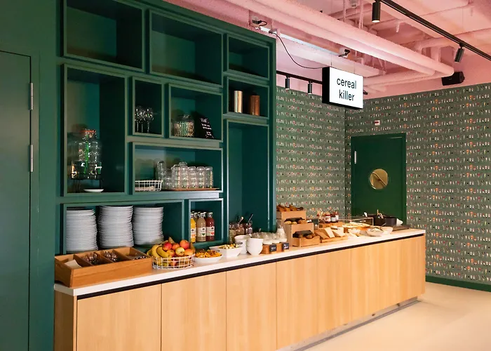 Отель Conscious Vondelpark Амстердам