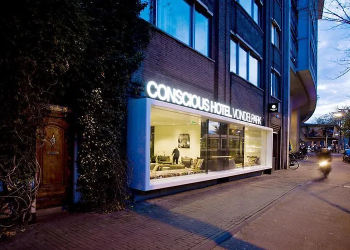 Отель Conscious Vondelpark 3*