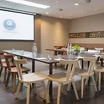 Conscious Vondelpark Отель 3*